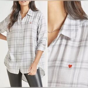 SUNDRY EVEREVE Heart Embroidered Plaid Blouse Buttondown Tunic Top Size 3 Large